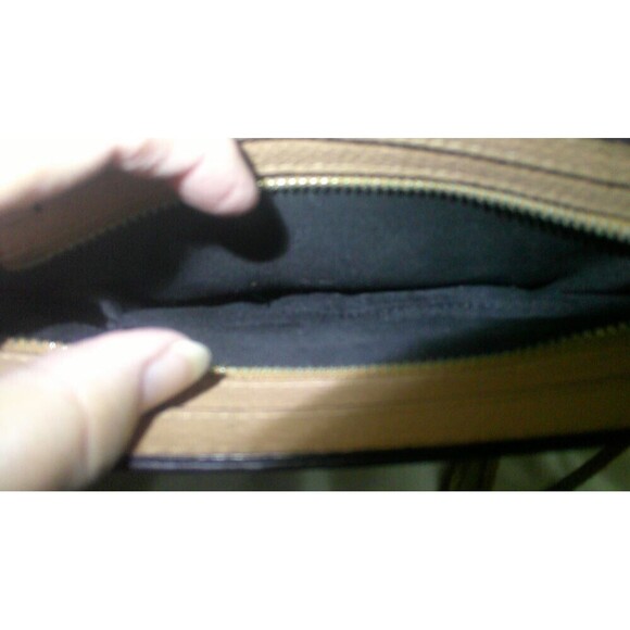 Rebecca Minkoff Regan Leather Medium Crossbody Bag Purse Tan Sand Great! - Picture 2 of 7